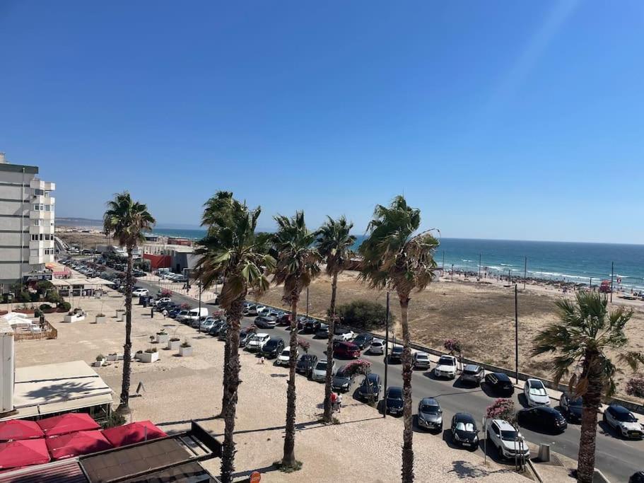 コスタ・ダ・カパリカThe View Costa Caparicaアパートメント エクステリア 写真